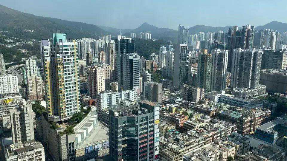 办出入境证件不用专程回老家！下月起支付宝可直接预约异地办